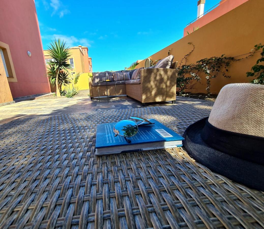 Casa Zalla 110M2, 200M2 Garden, Pool, 1Gb Wi-Fi, Private Parking Corralejo Luaran gambar